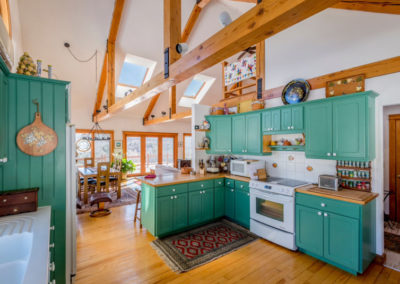 Vermont Kitchen Room | Vermont Icelandic Horse Farm & Lodging in Waitsfield