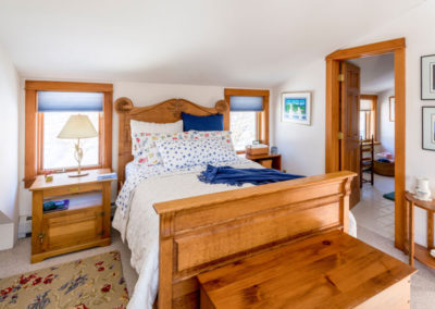 Vermont Bedroom | Vermont Icelandic Horse Farm & Lodging in Waitsfield